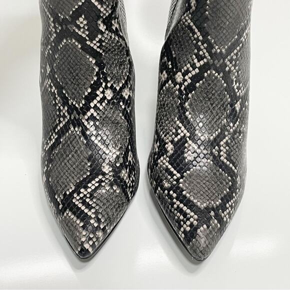 NEW Steve Madden Kinga Snake Snakeskin Stiletto Heel Boots Grey Black 7.5 - Picture 5 of 9